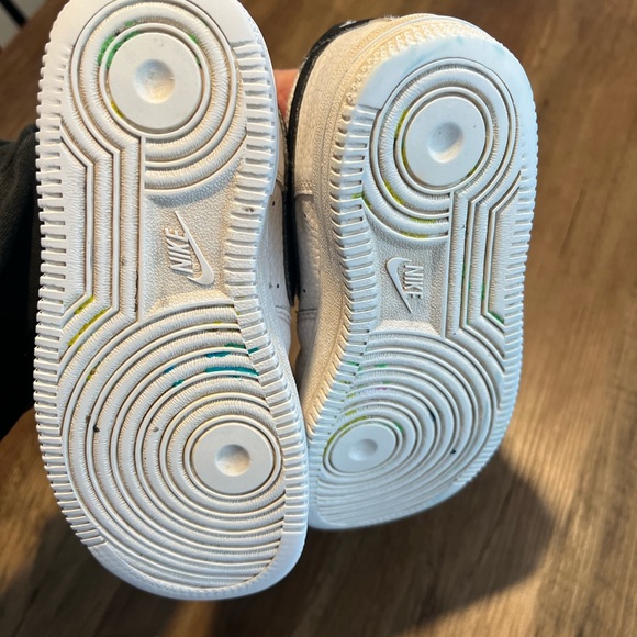 Nike Air Force 1 boys size 12 - Picture 9 of 10